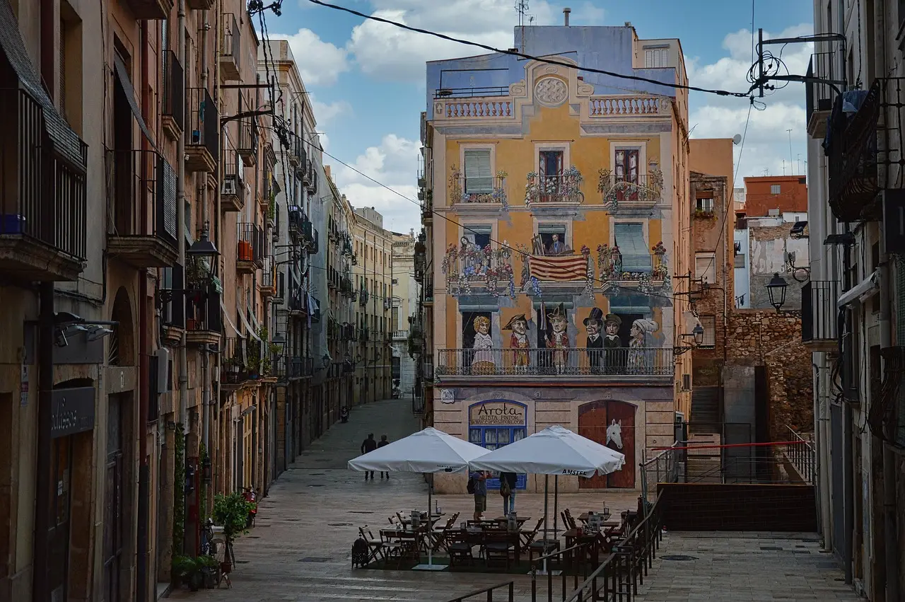 'La Bola Negra' falls short of its maximalist ambitions