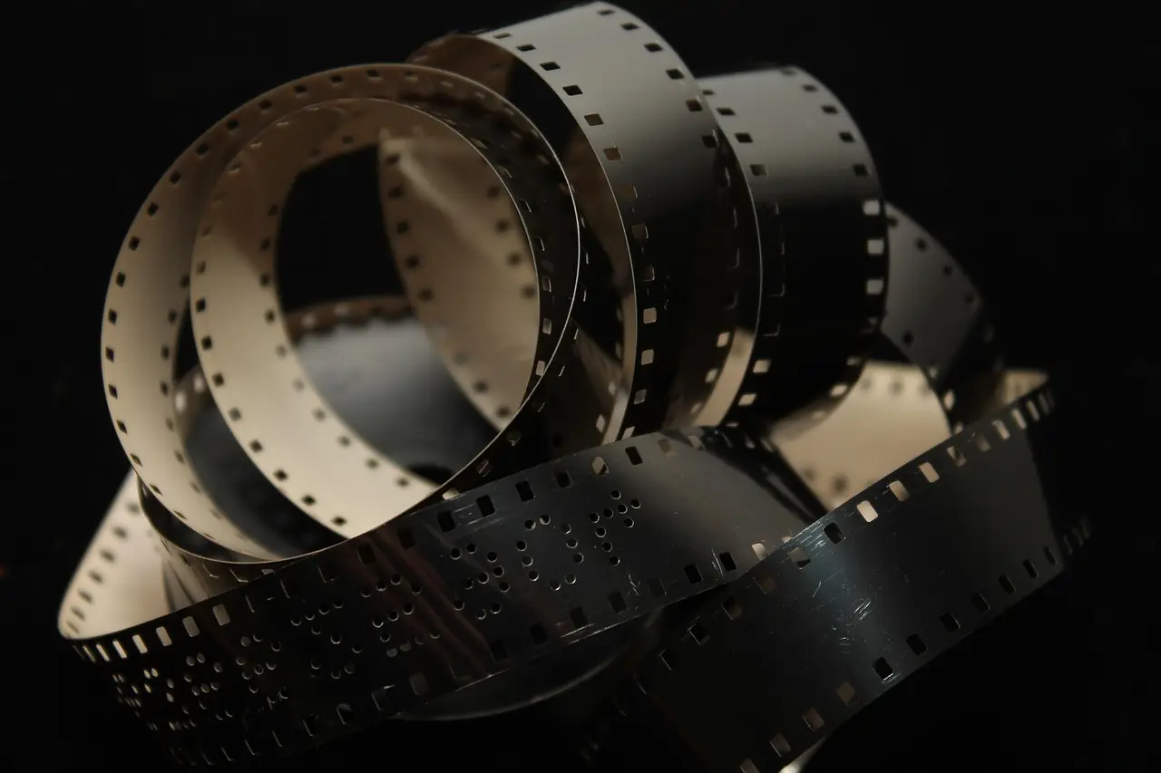 Horror films like Obsession are shut out of the Golden Globes – unless they pretend to be comedies