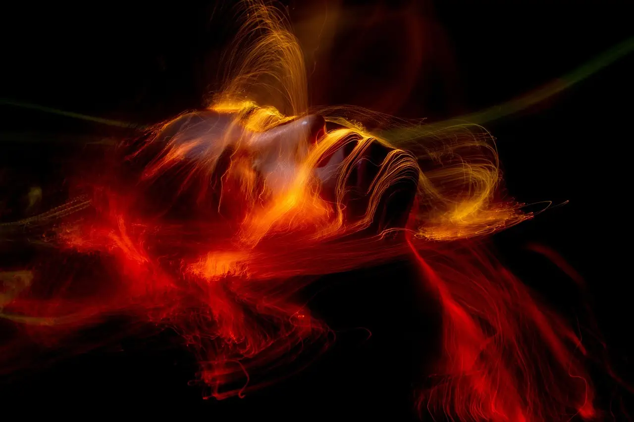Lisa Sanditz’s Seismic Sublime
