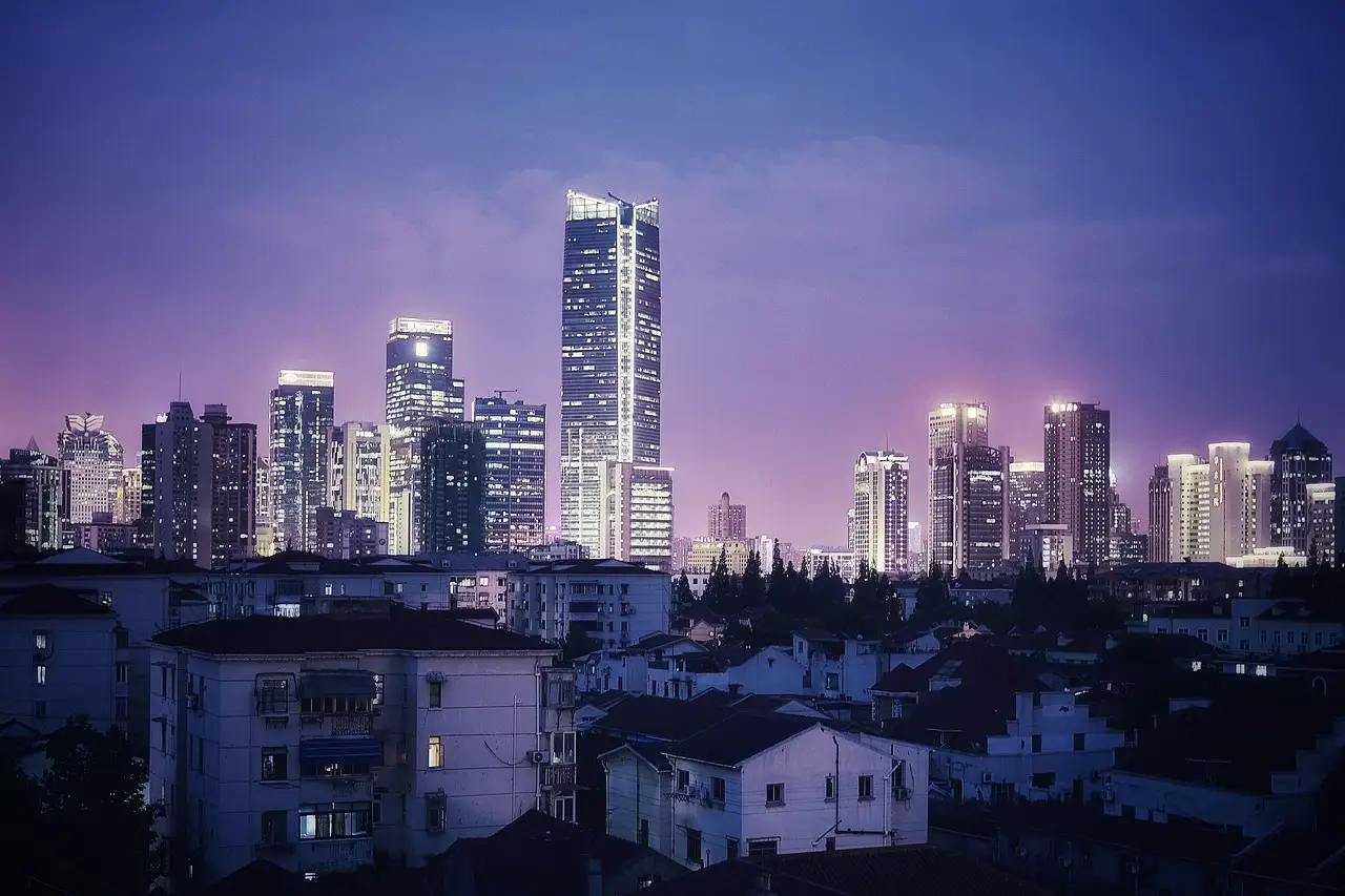 Venice is first company to play in Shanghai’s spectacular house